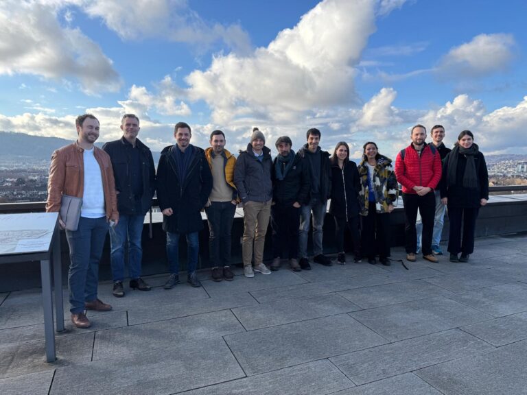 AIROB visits ETHZ / Supersmart electronics